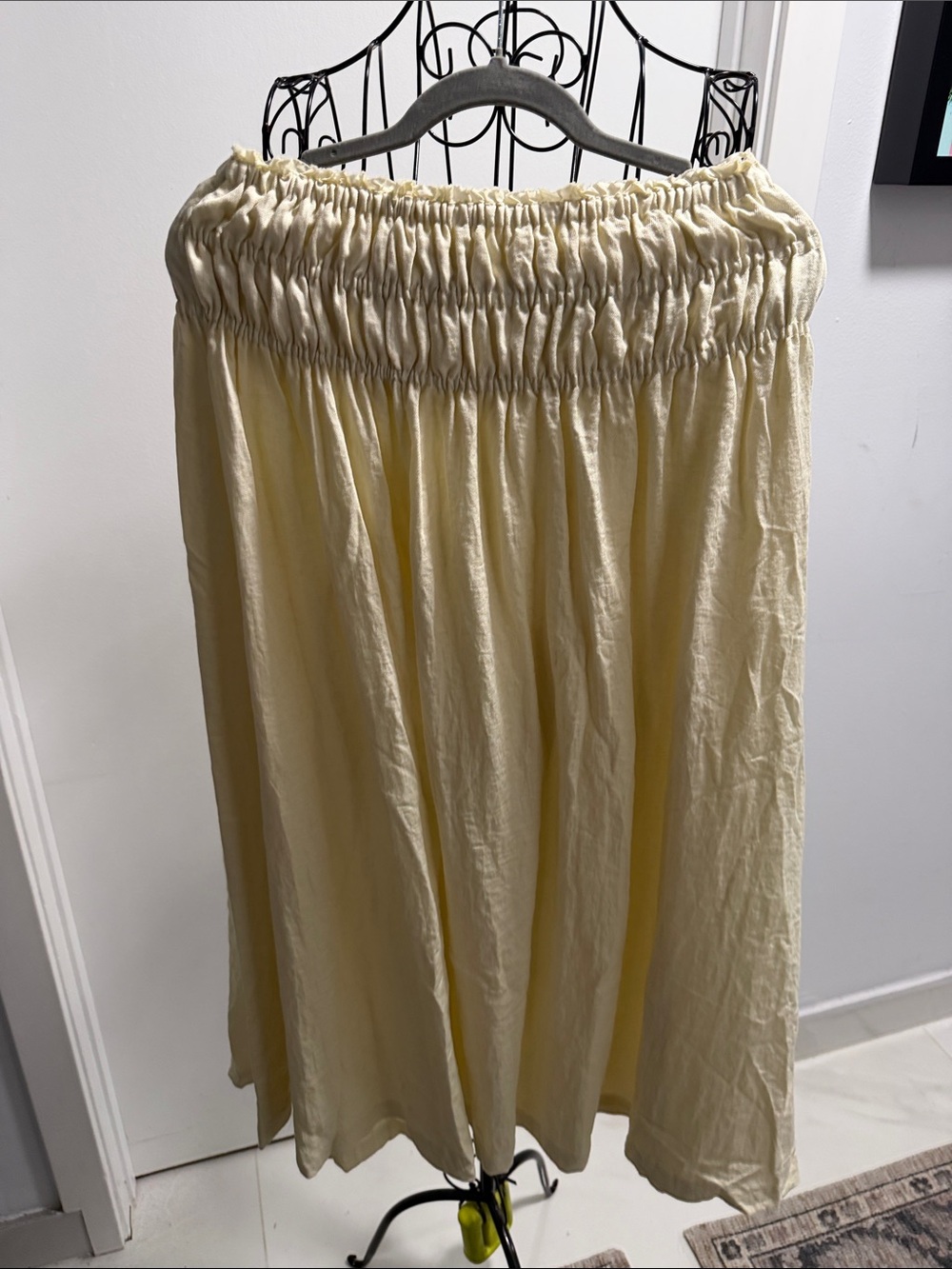 MNG elastic Waisted Cream Maxi Skirt
